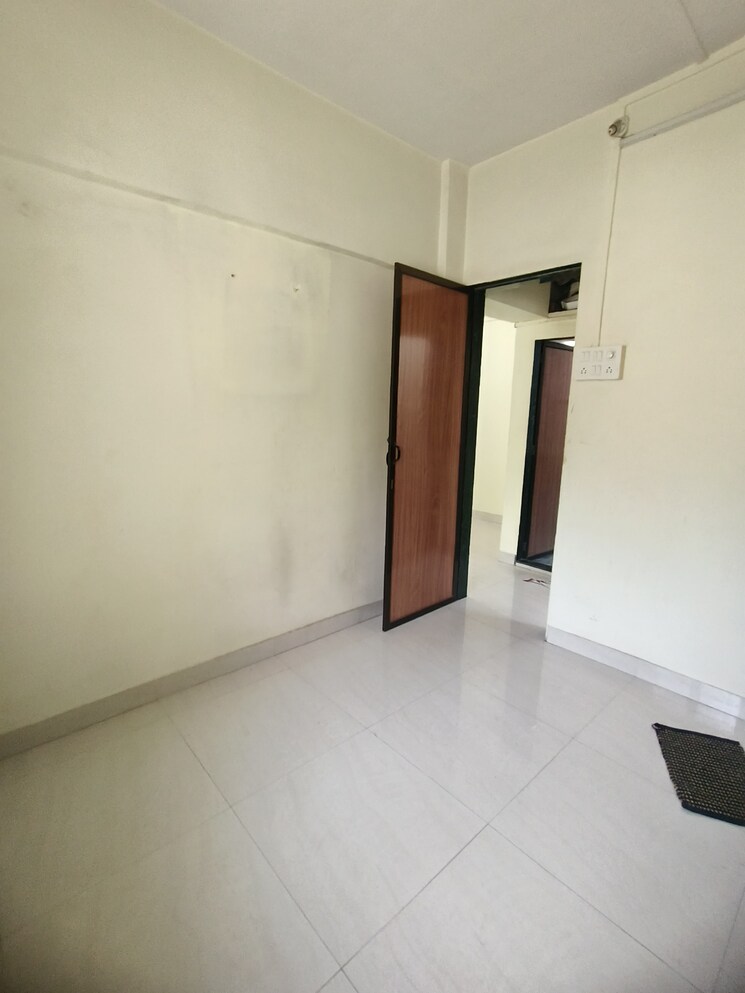 Room, kamgar-nagar-chs-kurla-east 1 RK 282 Sq.Ft. Apartment In Kurla East Mumbai 8811577