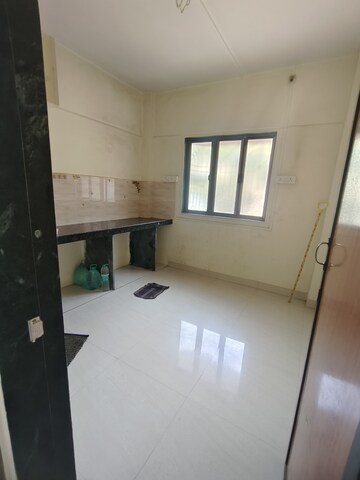 Room in 1 RK Apartment at Kamgar Nagar CHS Kurla East, Kurla East – for Rent