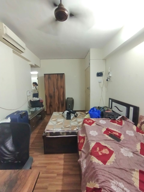 1 RkApartment For Rent in Gypsy Apartment