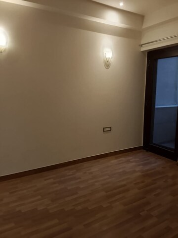 Room in 3 BHK Builder Floor at Anand Niketan – for Rent