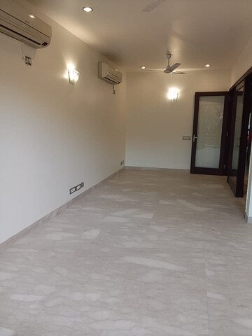 Room in 3 BHK Builder Floor at Anand Niketan – for Rent