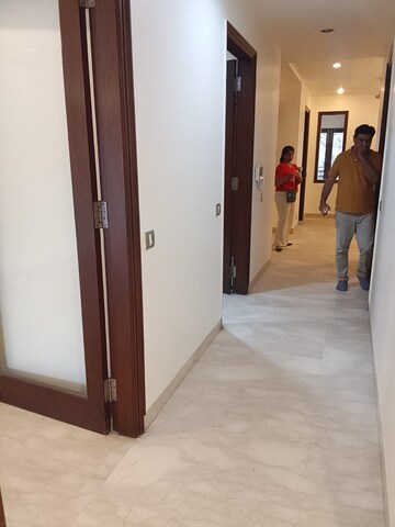 Room in 3 BHK Builder Floor at Anand Niketan – for Rent