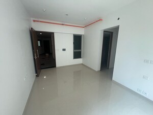 Room in 2 BHK Apartment at Kalpataru Immensa, Kolshet Road – for Sale