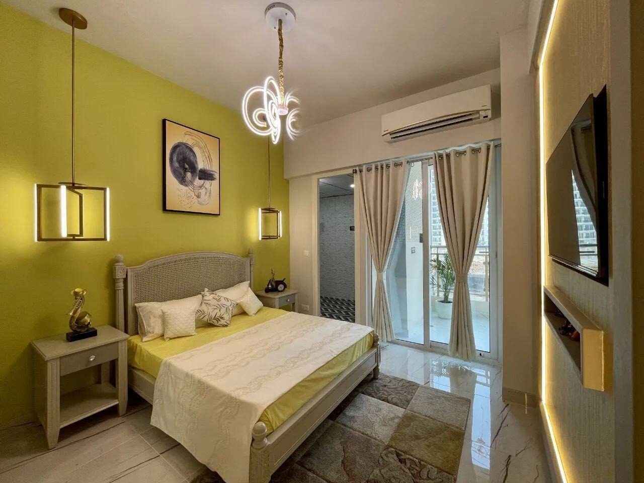 4 BHK + Servant Room Apartment For Rent in Ahuja Towers