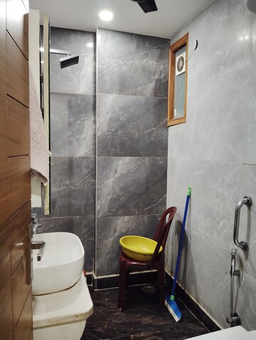 Bathroom in 2.5 BHK Builder Floor at Navbharat Apartments, Paschim Vihar – for Rent