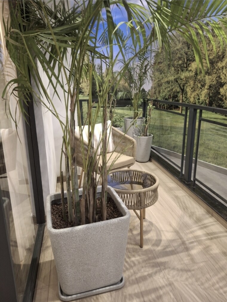 Balcony, signature-global-cloverdale 4 Bedroom 3480 Sq.Ft. Apartment In Sector 71 Gurgaon 8811698