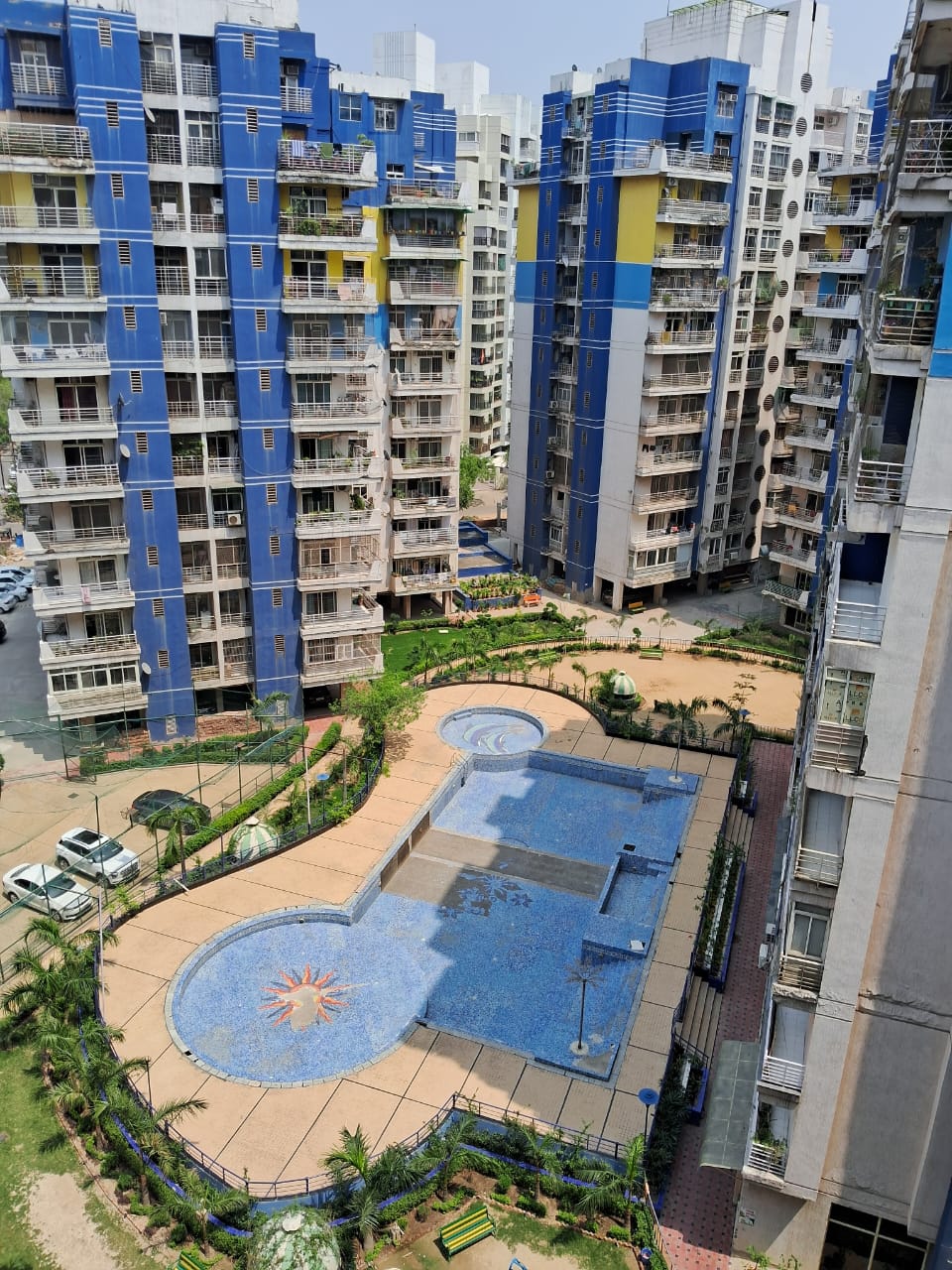 3 BHK 1420 Sq.Ft. Apartment in Mahagun Masion