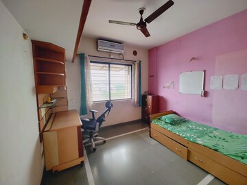 Master Bedroom in 2 BHK Apartment at Pinnac Kanchanganga, Aundh – for Rent