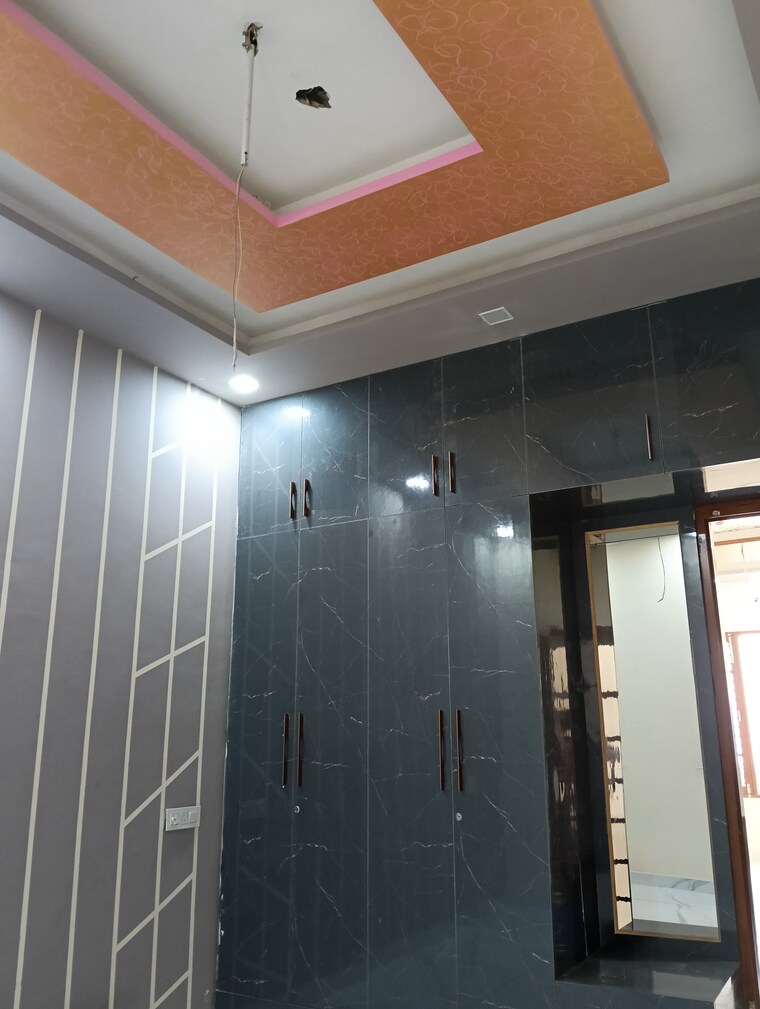 Room, ambala highway 3 Bedroom 125 Sq.Yd. Independent House In Ambala Highway Zirakpur 8811703