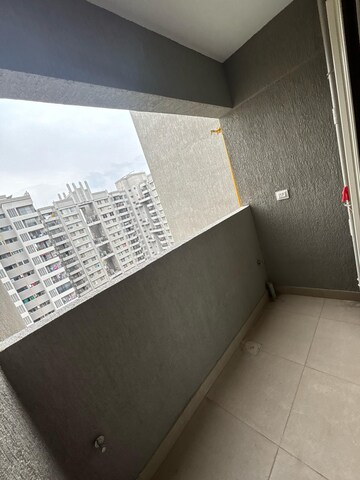 Furnished Amenities in 3 BHK Apartment at Supreme Estia Phase 1, Baner – for Rent