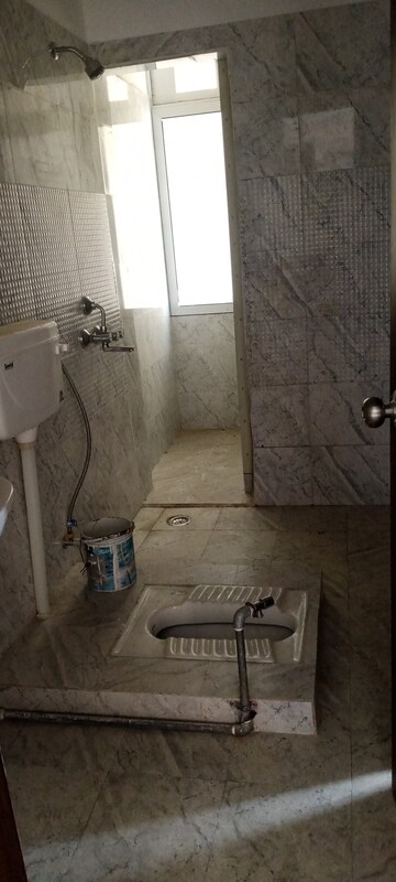 Bathroom in 2.5 BHK Apartment at Prateek Grand City, Siddharth Vihar – for Rent