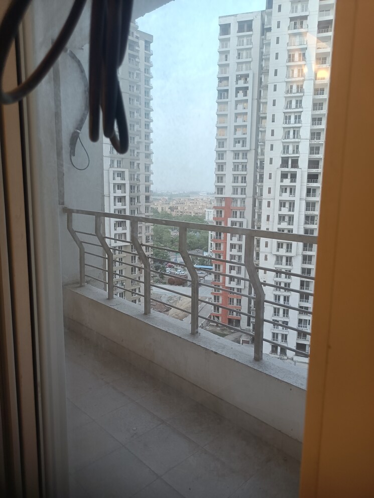 Balcony, the-3c-lotus-panache 4 Bedroom 2538 Sq.Ft. Apartment In Sector 110 Noida 8811683