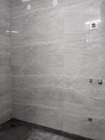 Bathroom in 2.5 BHK Apartment at Jahaz Apartments, Paschim Vihar – for Rent
