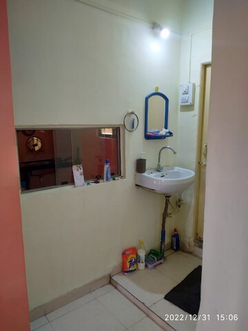 Attached Bathroom in 1 BHK Apartment at Thite Nagar – for Rent