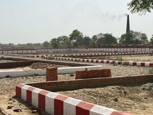  Plot – Exterior View View at Kanpur Road - for Sale