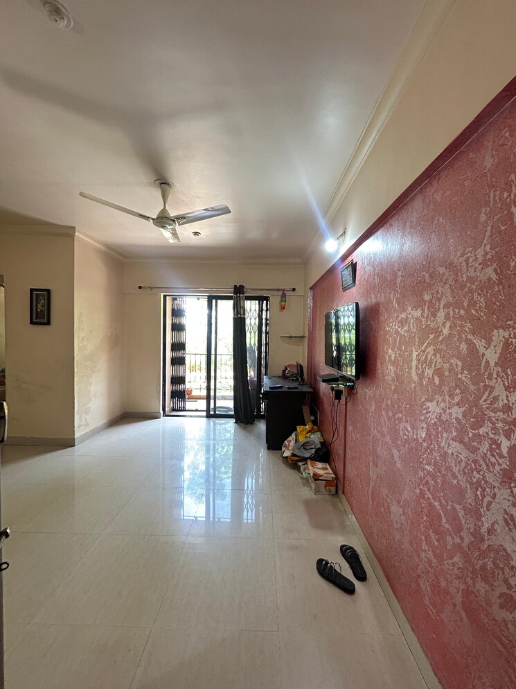 Living Room, bramha-avenue 1 Bedroom 600 Sq.Ft. Apartment In Kondhwa Pune 8811705