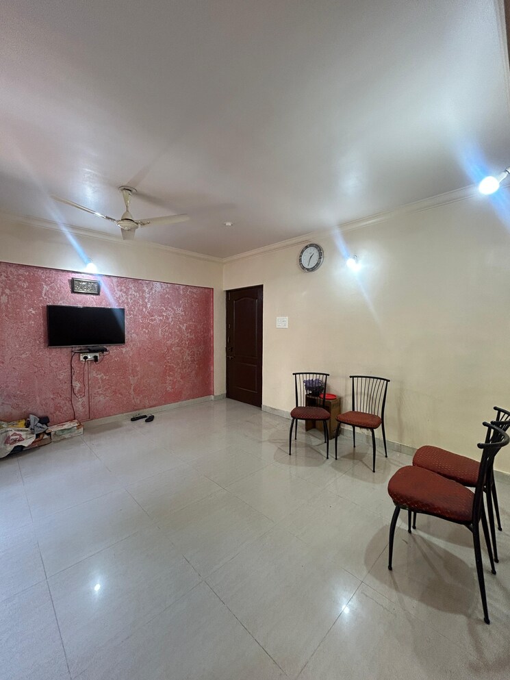 Living Room, bramha-avenue 1 Bedroom 600 Sq.Ft. Apartment In Kondhwa Pune 8811705
