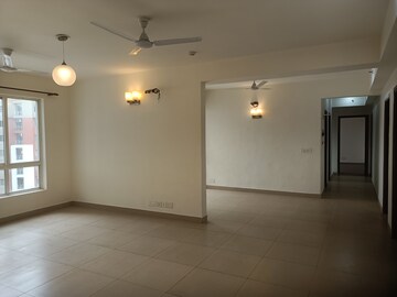 Room in 4 BHK Apartment at Lotus Panache, Sector 110 – for Rent