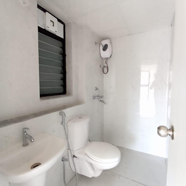Bathroom, runwal-gardens-phase-2 2 Bedroom 650 Sq.Ft. Apartment In Kalyan Shilphata Road Thane 8811761