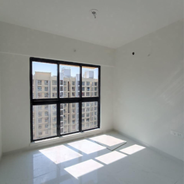 Room in 2 BHK Apartment at Runwal Gardens Phase 2, Kalyan Shilphata Road – for Rent