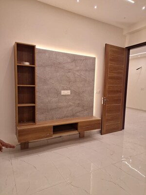 Room in 3 BHK Builder Floor at Pir Machalla – for Sale