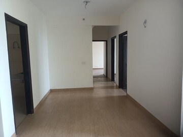 Room in 4 BHK Apartment at 3C Lotus Panache, Sector 110 – for Rent