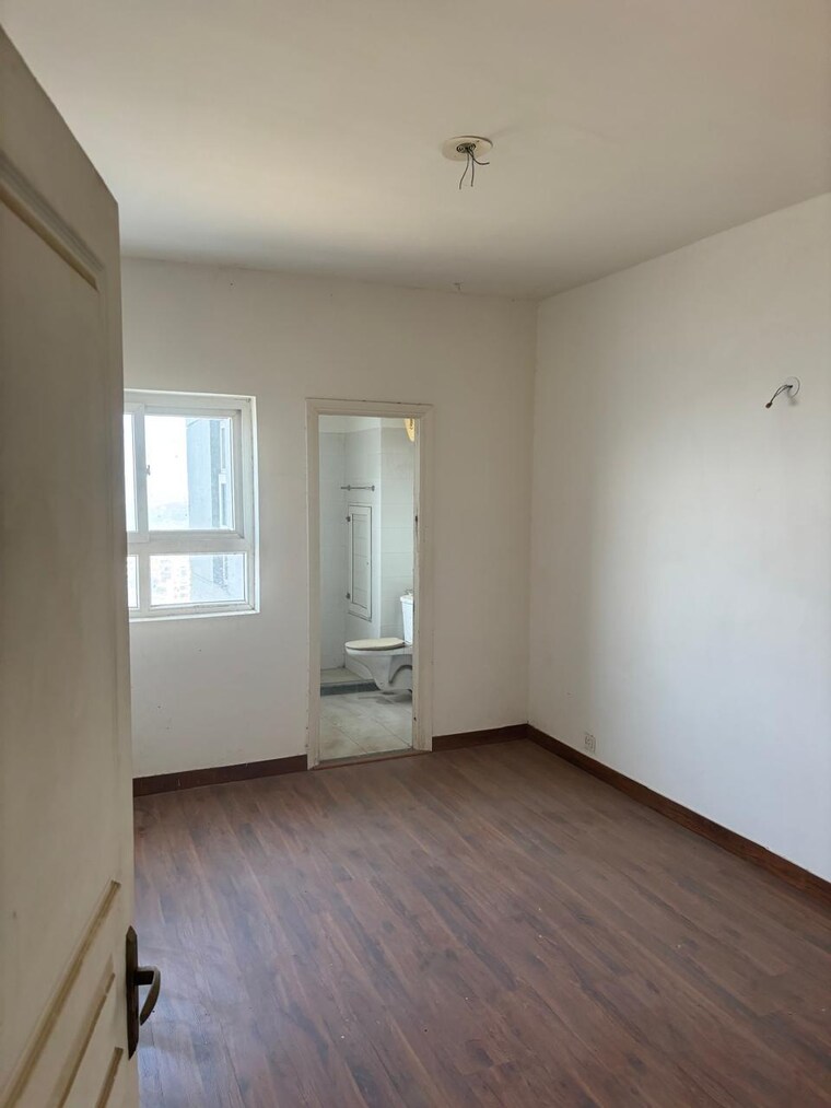 Room, bptp-the-resort 2 Bedroom 892 Sq.Ft. Apartment In Sector 75 Faridabad 8811794