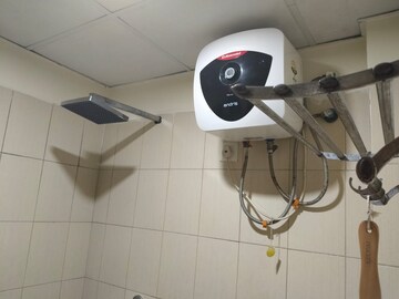Bathroom in 3 BHK Apartment at Omaxe Heights, Sector 86 – for Rent