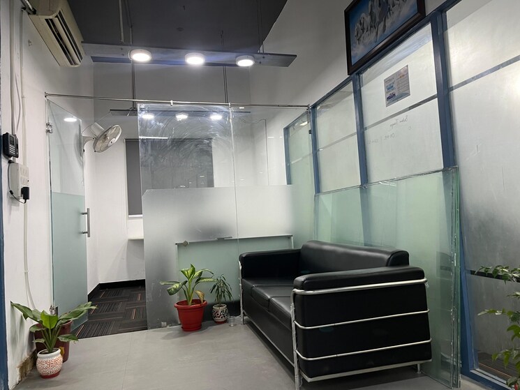 Floor Plan, sector 62 Commercial Office Space 2550 Sq.Ft. In Sector 62 Noida 8811825
