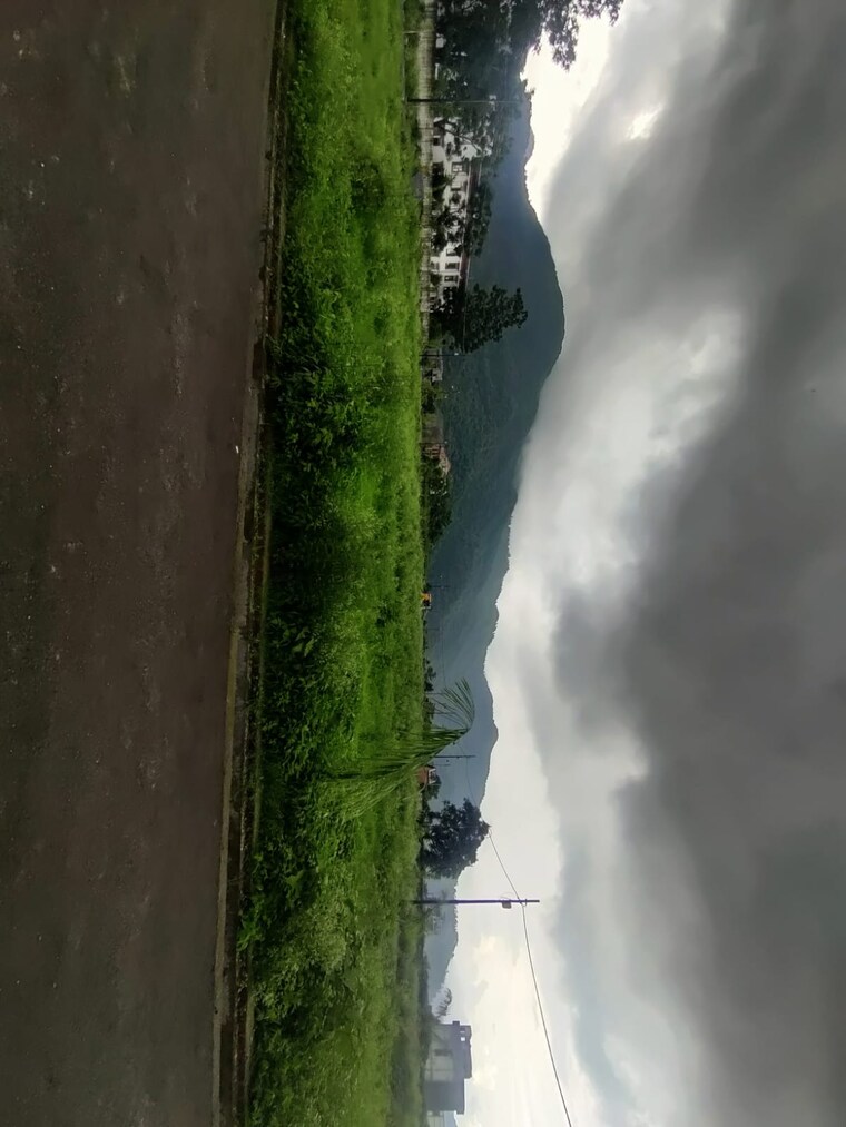 Garden, kulhan  200 Sq.Yd. Plot In Kulhan Dehradun 8811821