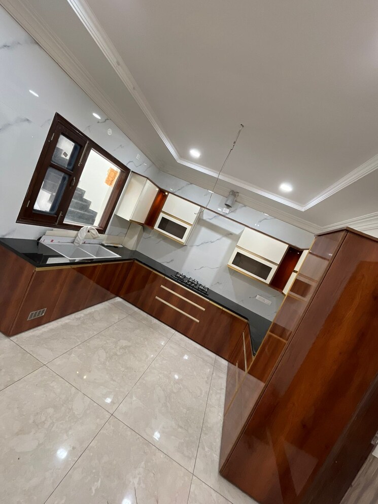 Kitchen, aerocity 6 Bedroom 4500 Sq.Ft. Independent House In Aerocity Mohali 8811830