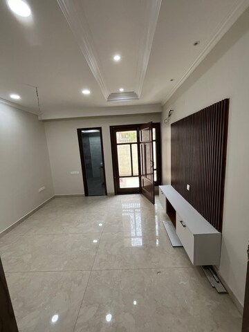Building Lobby in 6 BHK Independent House at Aerocity – for Sale