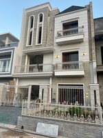 6 BHK + Extra Room 4500 Sq.Ft. Independent House in Aerocity 