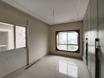 Room in 3 BHK Apartment at Raheja Vistas, Nacharam – for Rent