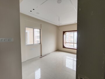 Room in 3 BHK Apartment at Raheja Vistas, Nacharam – for Rent