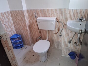 Bathroom in 2 BHK Apartment at Signature The Millennia 2, Sector 37d – for Rent