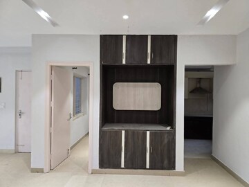 Kitchen in 3.5 BHK Builder Floor at Today Princeton Floors, Sector 51 – for Rent