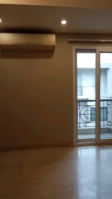 Room in 4 BHK Builder Floor at Vasant Vihar – for Rent