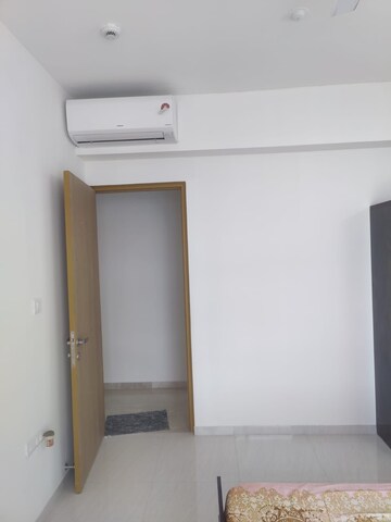 Room in 2 BHK Apartment at Lodha Bella Vita, Nibm Road – for Rent