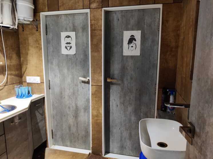 Bathroom, ashirwad-paras Commercial Office Space 1400 Sq.Ft. In Prahlad Nagar Ahmedabad 8811894