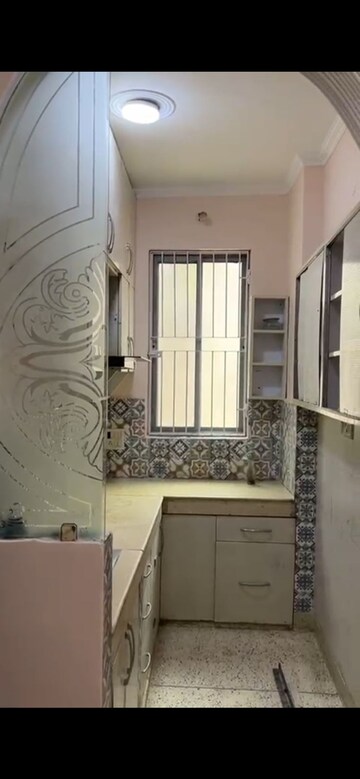 2 BHK Builder Floor For Rent in Govindpuri