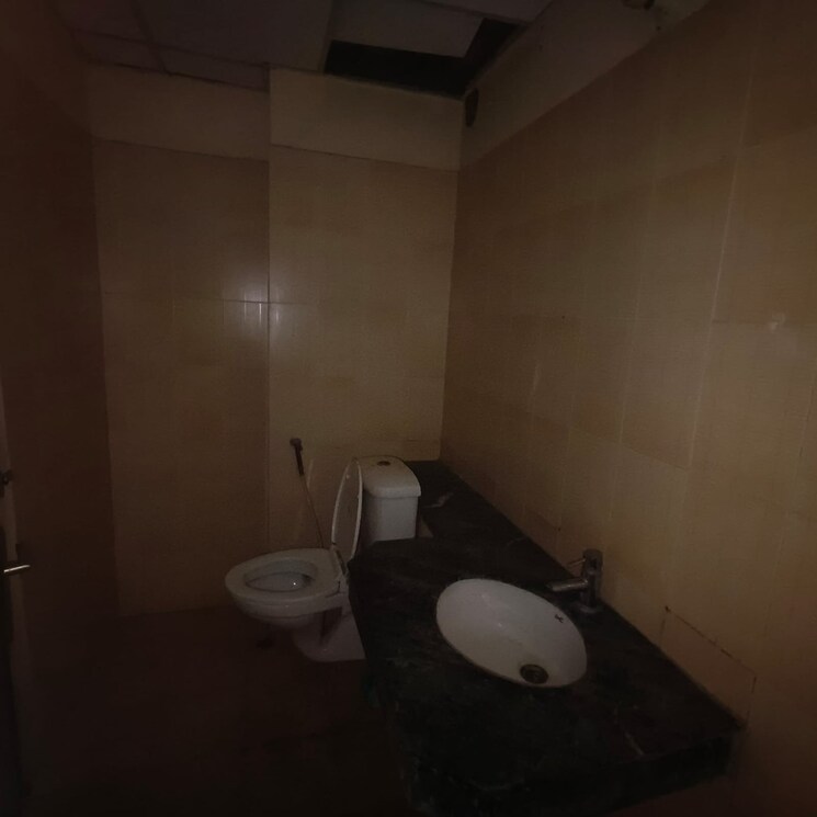 Bathroom, assotech-the-nest 3.5 Bedroom 1734 Sq.Ft. Apartment In Sain Vihar Ghaziabad 8811969