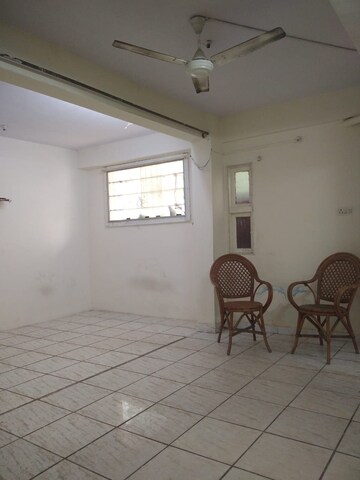 Living Room in 1 BHK Apartment at Kalkere – for Rent