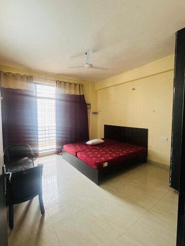 Living Room in 2 BHK Builder Floor at Sector 40 – for Rent