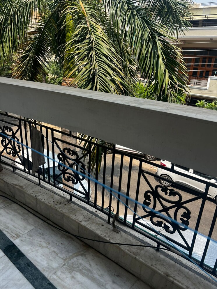 Balcony, sector 40 2 Bedroom 1450 Sq.Ft. Builder Floor In Sector 40 Gurgaon 8811967