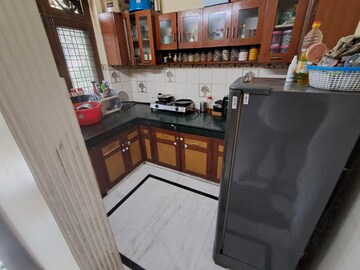 Kitchen in 2 BHK Builder Floor at Sector 40 – for Rent