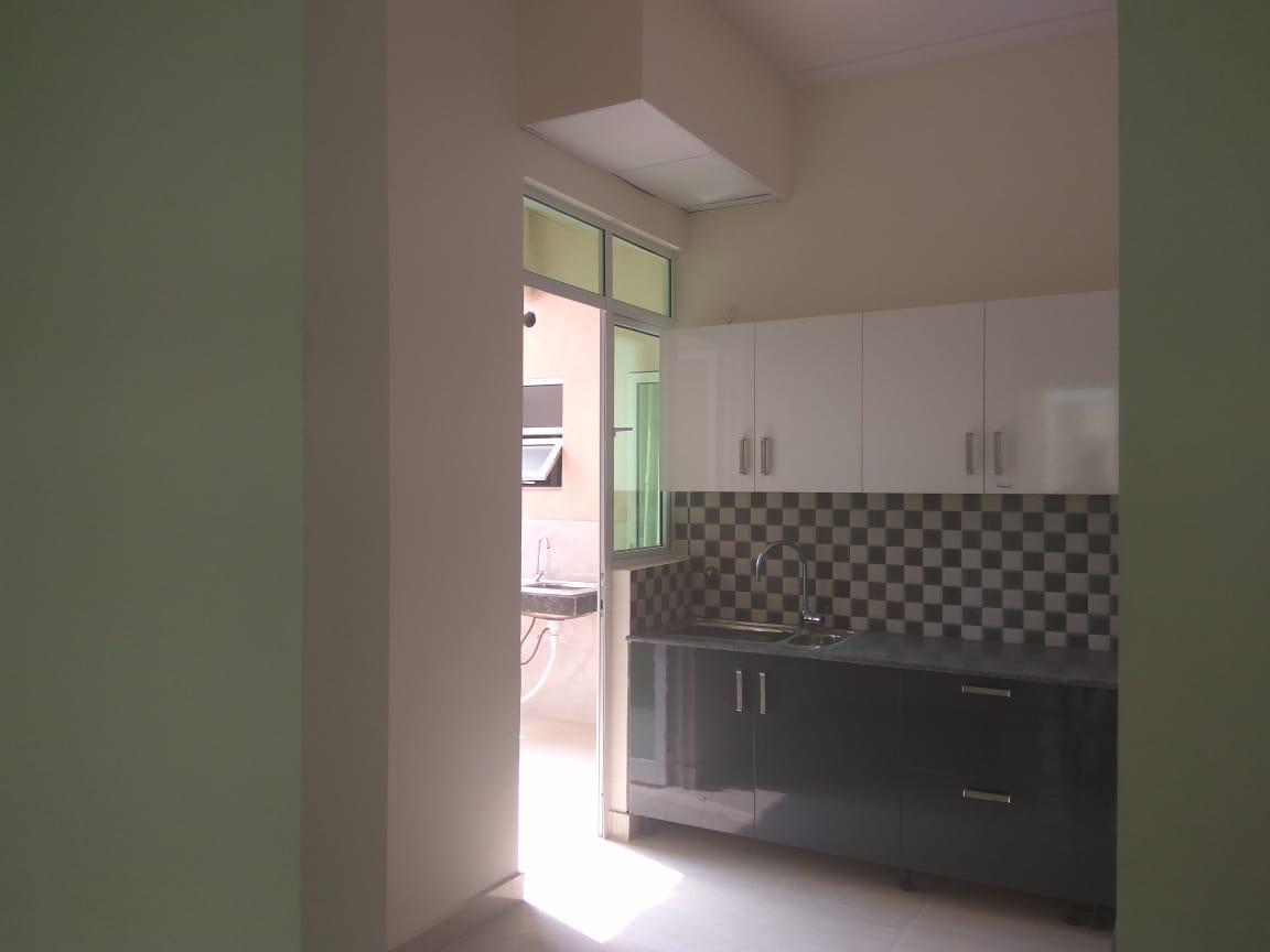 3.5 BHK + Servant Room,Study Room 2400 Sq.Ft. Apartment in Gaur Saundaryam