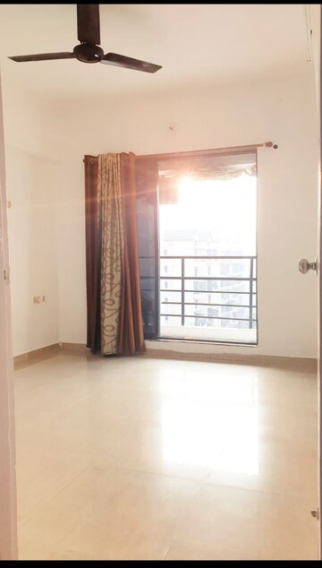 Room in 2 BHK Apartment at Pushpak Nagar – for Sale