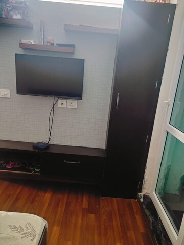 Room in 3 BHK Builder Floor at Sector 77 – for Sale