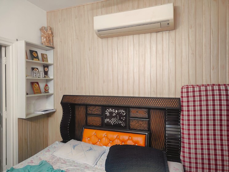Bedroom, sector 77 3 Bedroom 180 Sq.Yd. Builder Floor In Sector 77 Faridabad 8812021